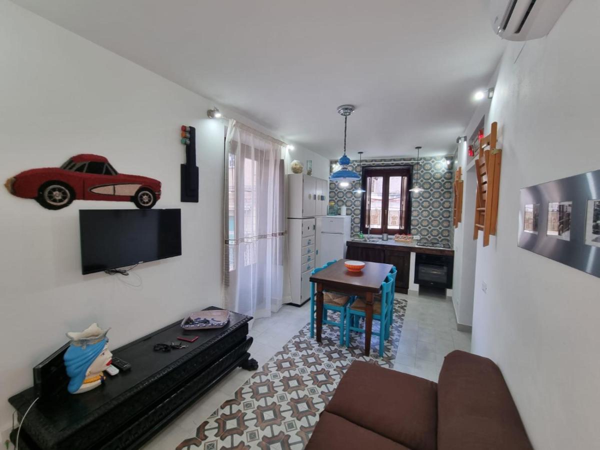פלרמו Casa Viotti Le Fuoriserie מראה חיצוני תמונה