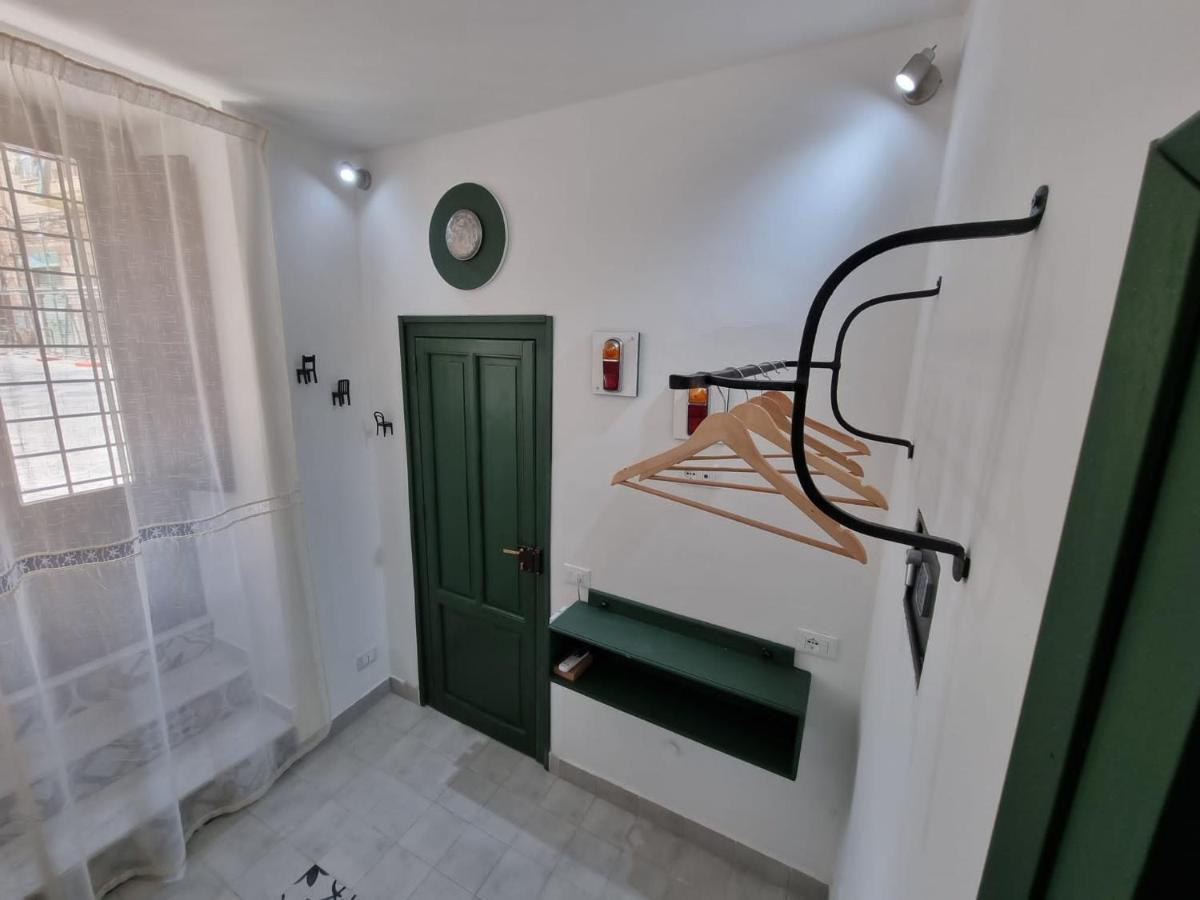 פלרמו Casa Viotti Le Fuoriserie מראה חיצוני תמונה