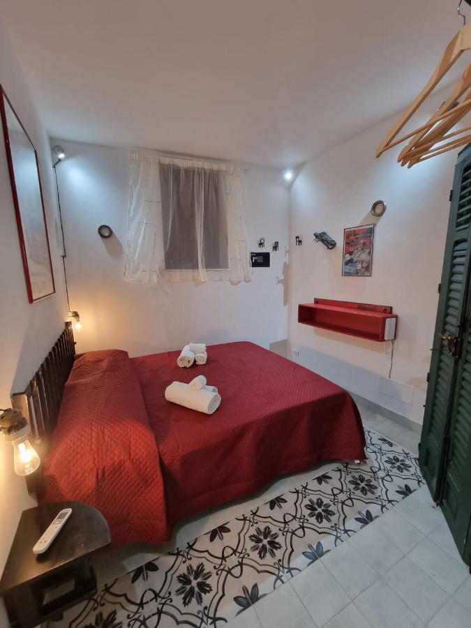 פלרמו Casa Viotti Le Fuoriserie מראה חיצוני תמונה