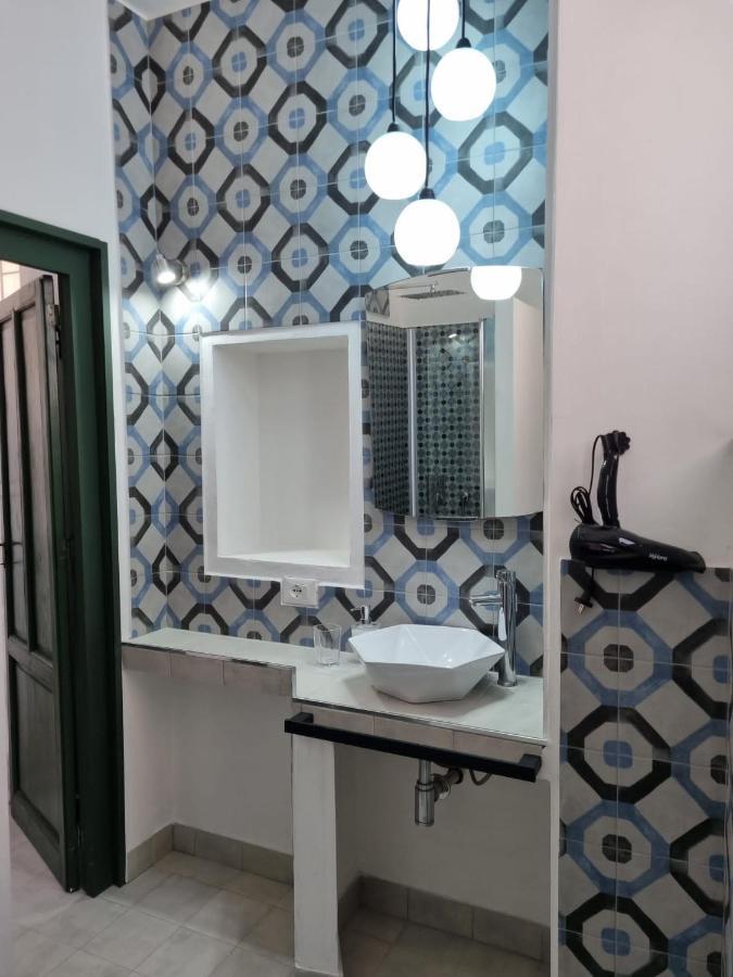 פלרמו Casa Viotti Le Fuoriserie מראה חיצוני תמונה